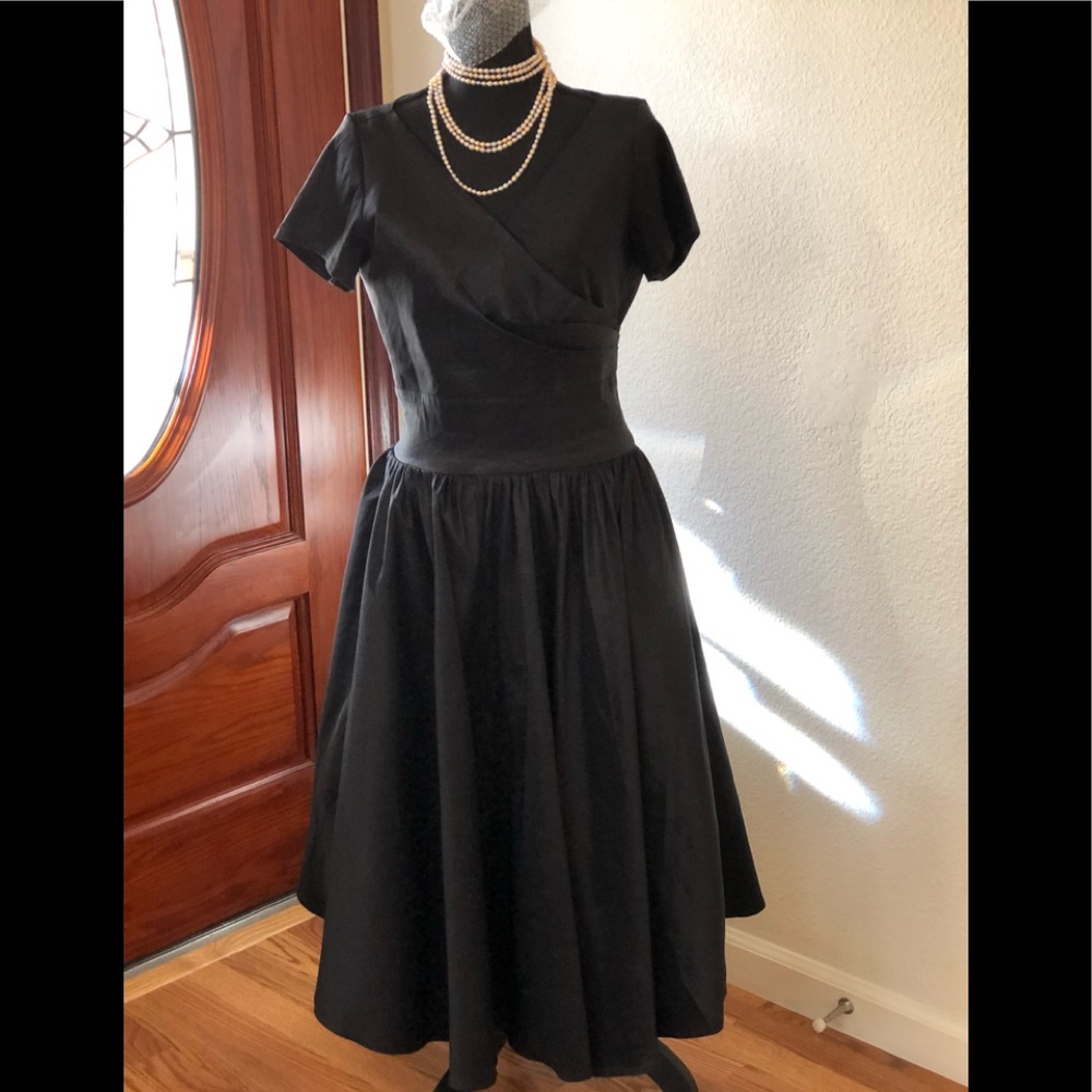 COUTURE  SATIN DRESS - Picture 5 of 6